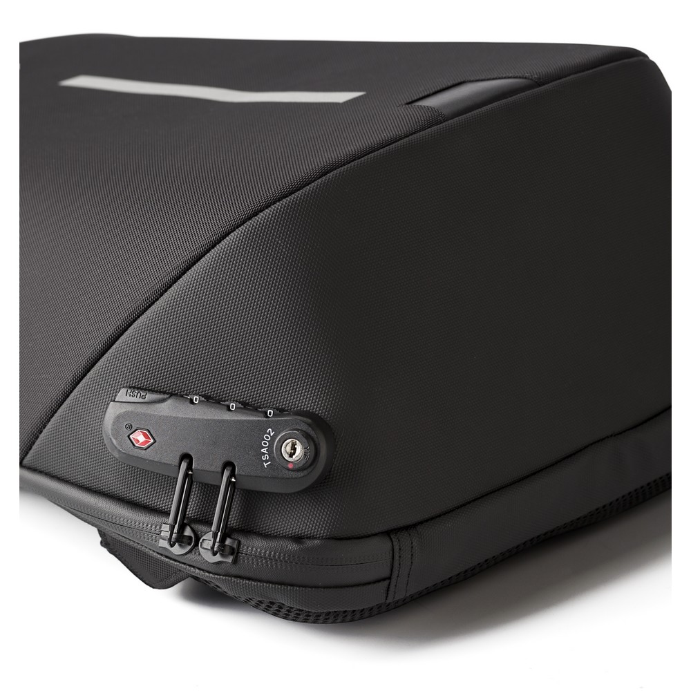 clients/infiniprinting/ax/photos_BD/AX12259-P7-Sac-a-dos-pour-ordinateur-portable-15-"-personnalise-.jpg